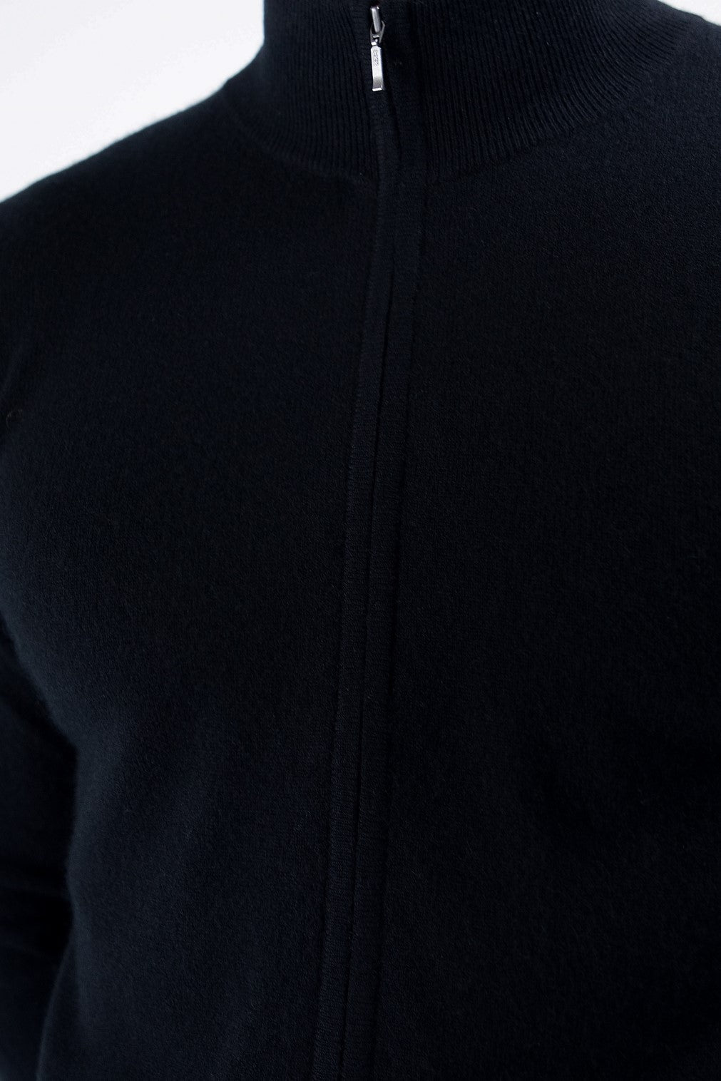 カシミアジップブルゾン