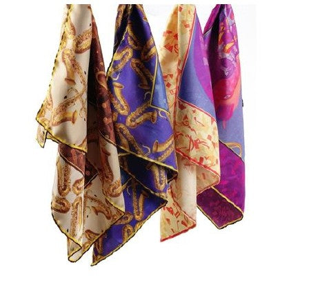 バンダナスカーフ