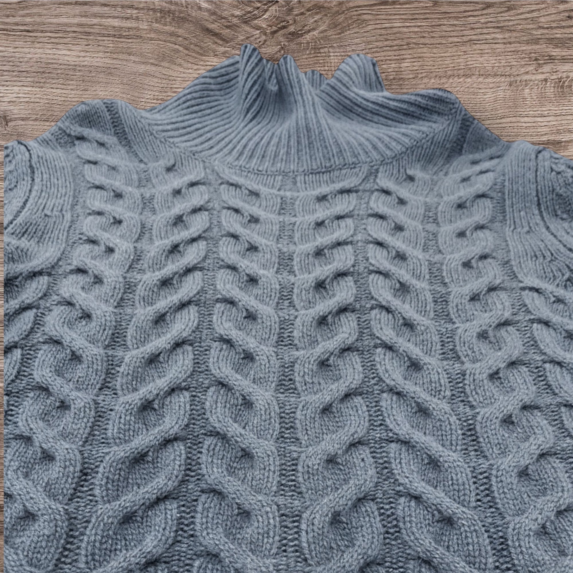 カシミアケーブルショートニット